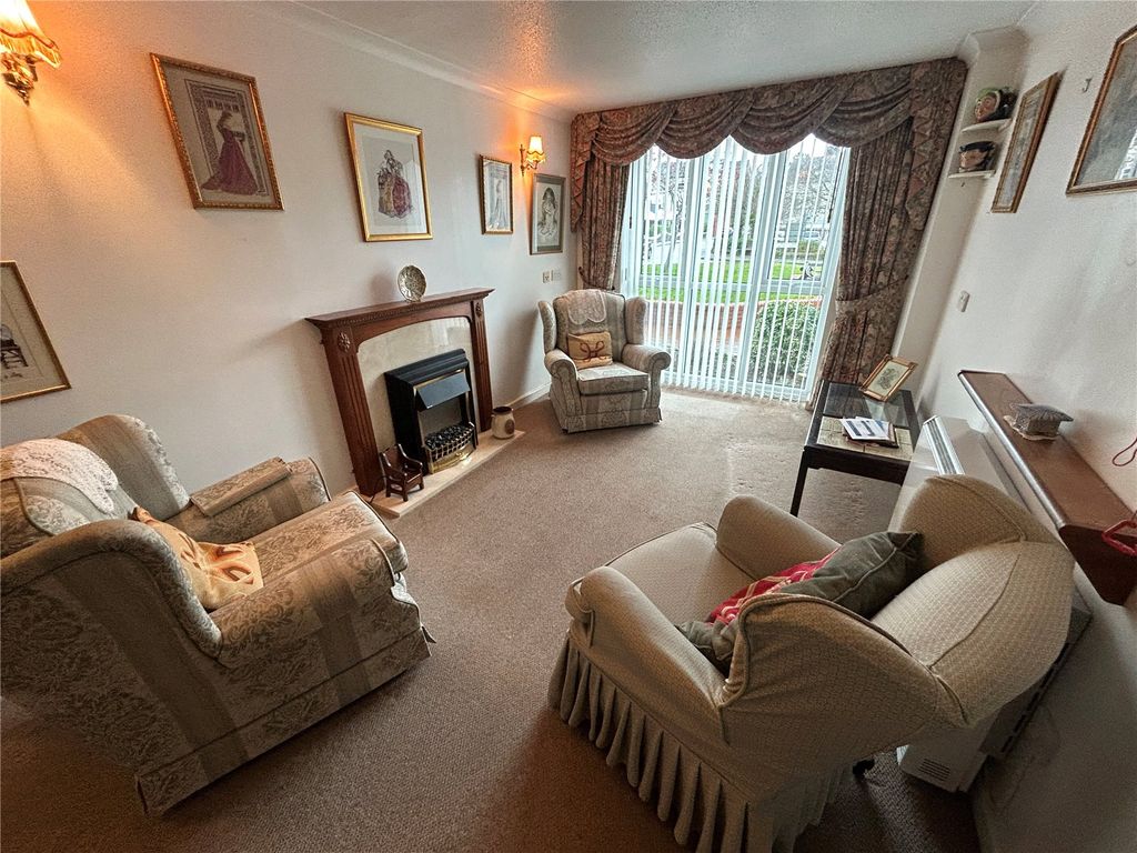 Property photo 3 of 11 Picture No. 08