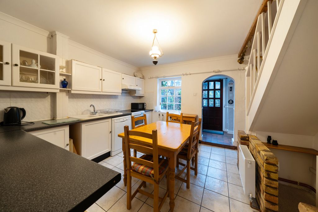 Property photo 3 of 14