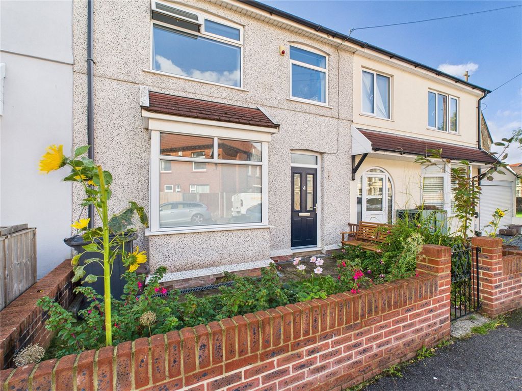 Property photo 2 of 22 Picture No. 30