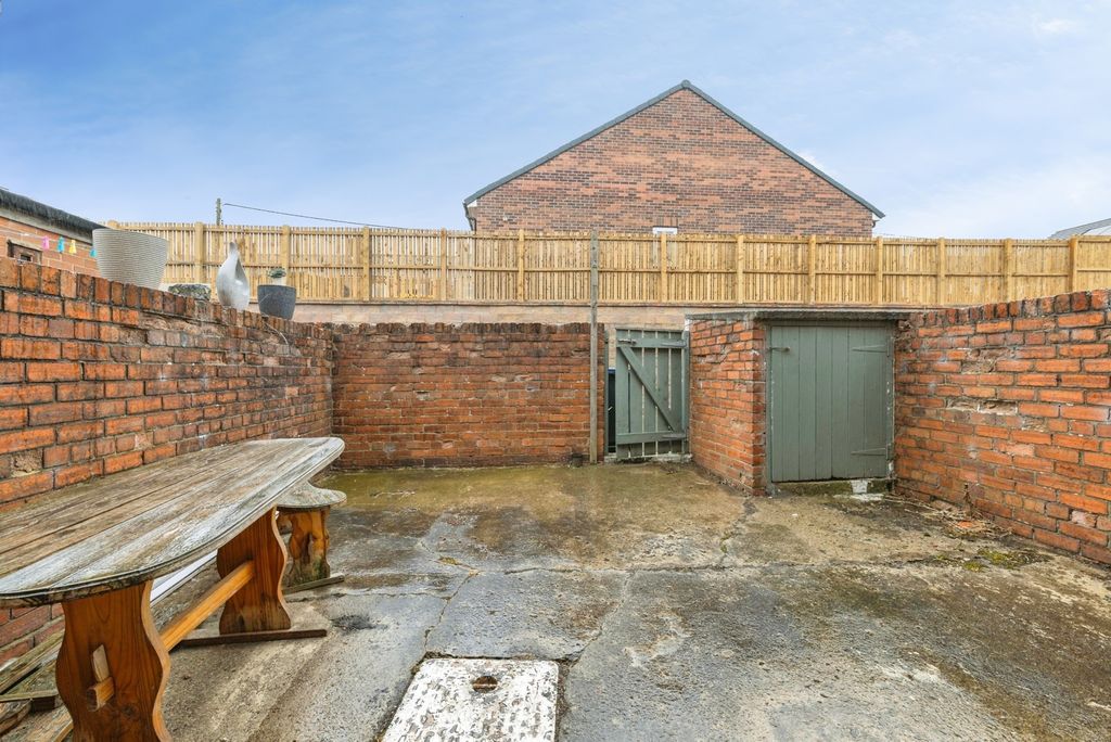 Property photo 3 of 14 Pbox-Img.Jpg