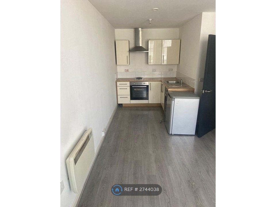 Property photo 3 of 5