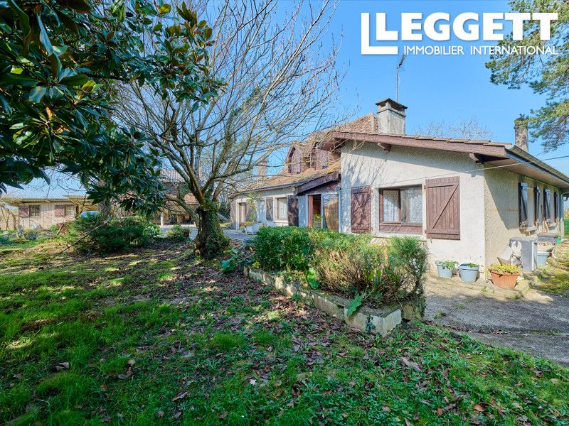 Property photo 2 of 10