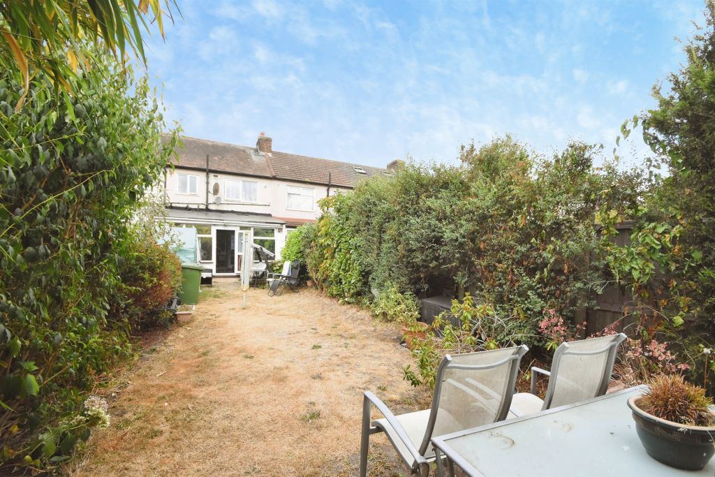 Property photo 3 of 18