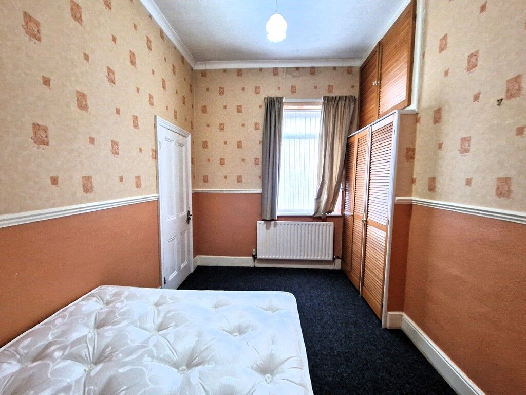 Property photo 3 of 14 Bedroom3 2.Jpg