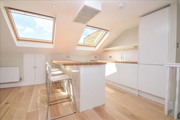 Property photo 2 of 12 Photo