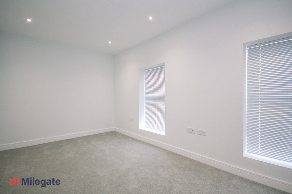 Property photo 3 of 6 Photo 3