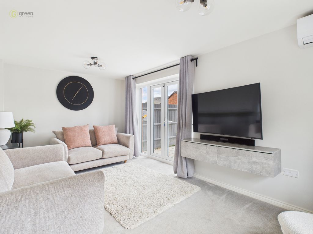 Property photo 3 of 21