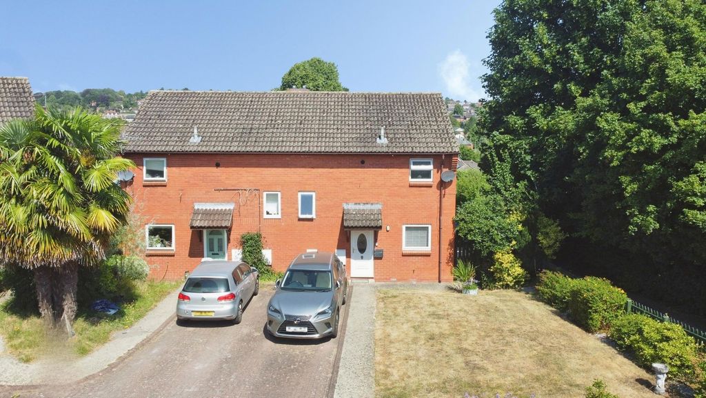 Property photo 2 of 15