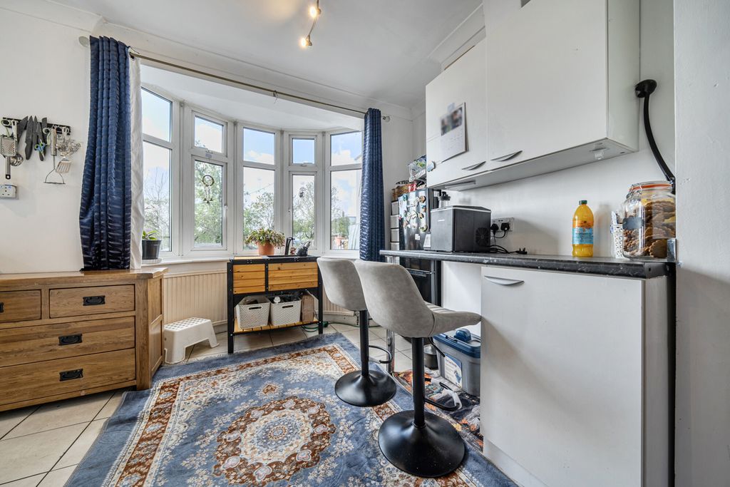 Property photo 3 of 22 Kitchen/Dining Room