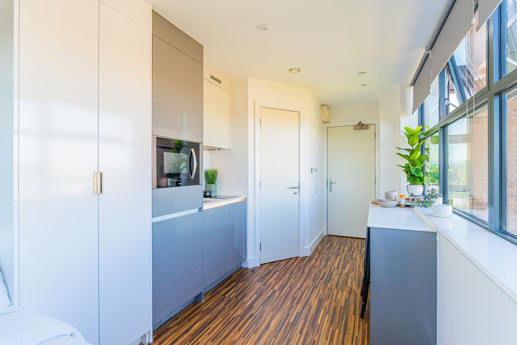 Property photo 3 of 9