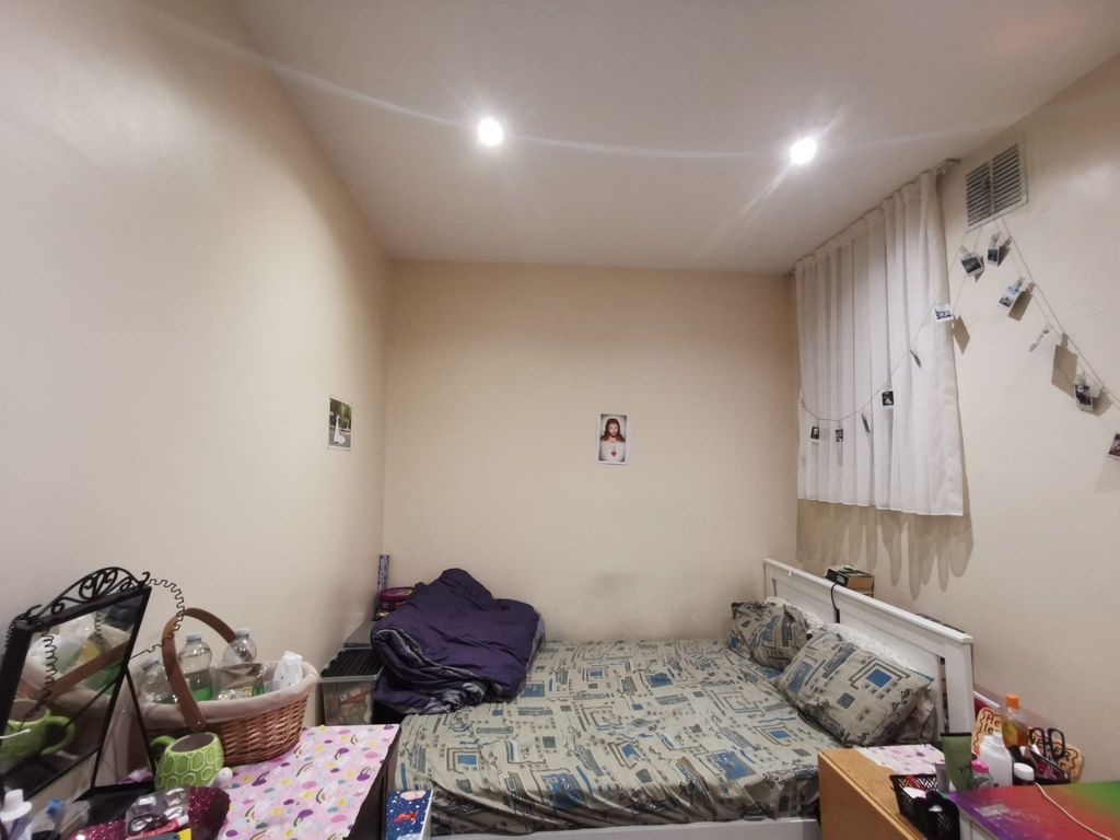 Property photo 1 of 4 Photo 4