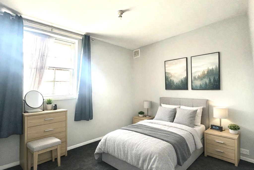 Property photo 2 of 5 Picture No. 13