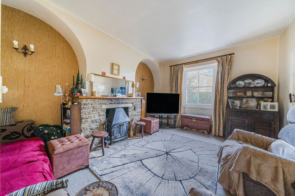Property photo 2 of 15 1248717 (2)