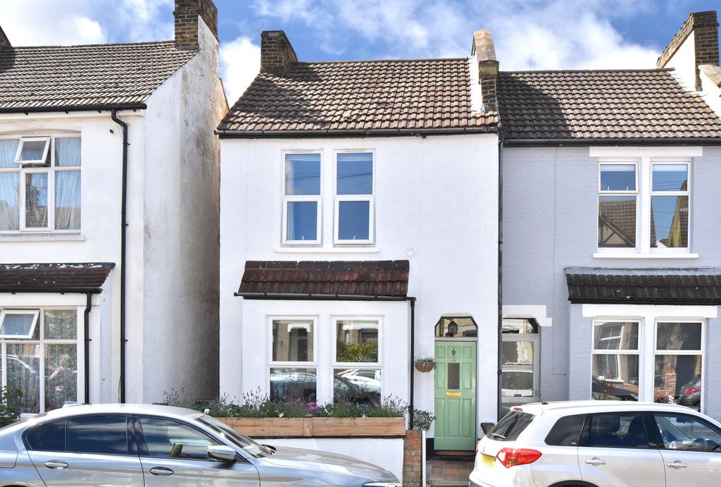 Property photo 1 of 14