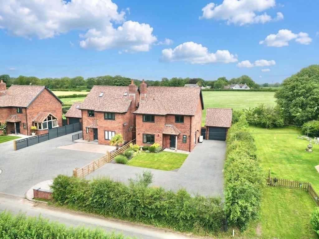 Property photo 1 of 33