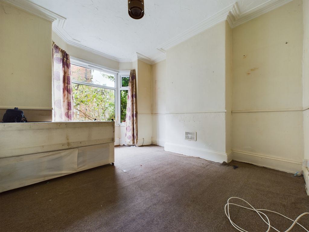 Property photo 2 of 8 Gallery