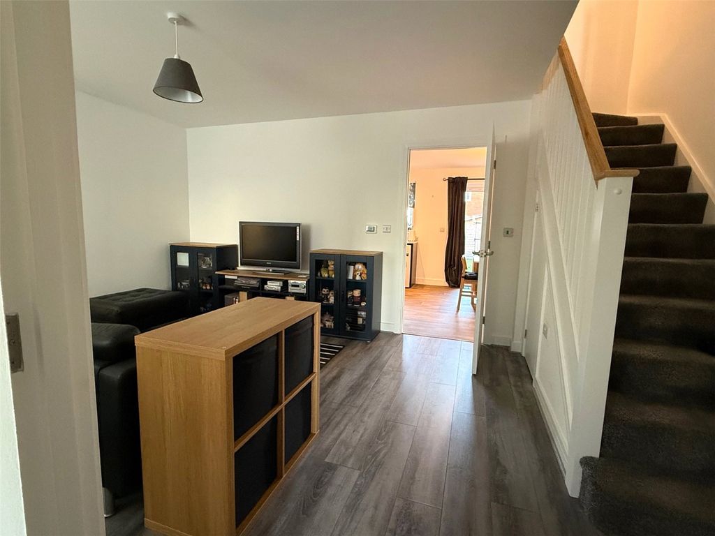 Property photo 3 of 20 Picture No. 04