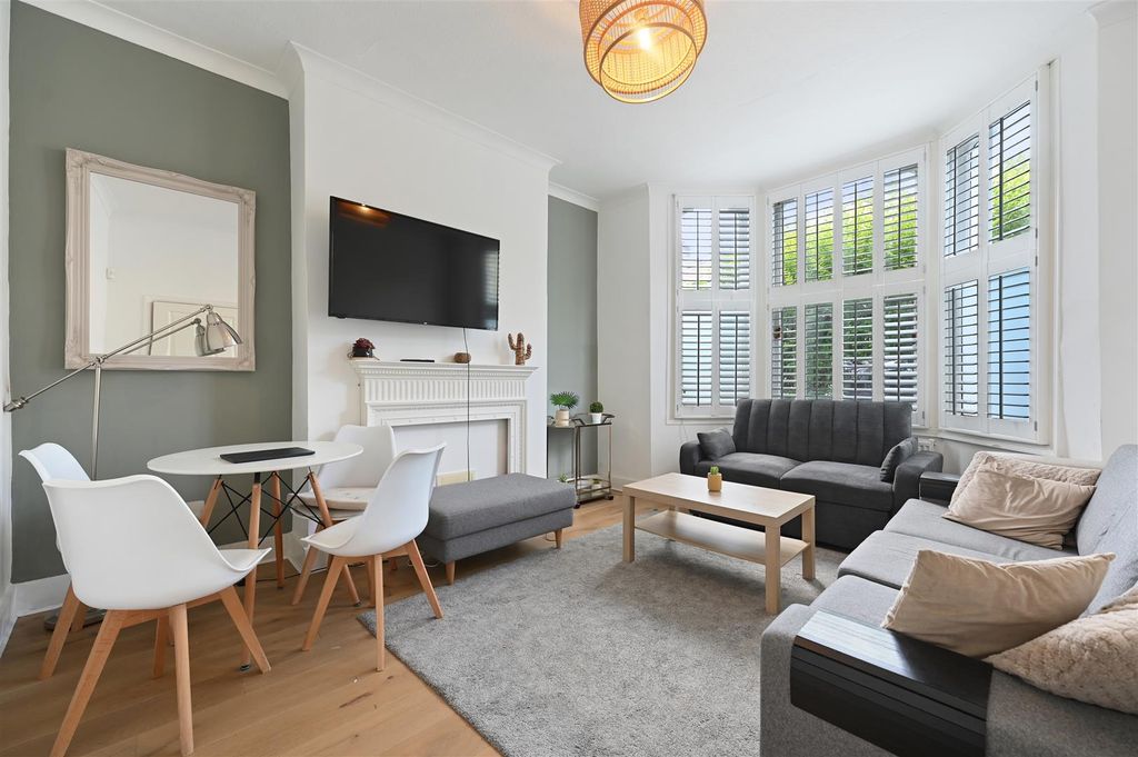 Property photo 1 of 9 Anley Road