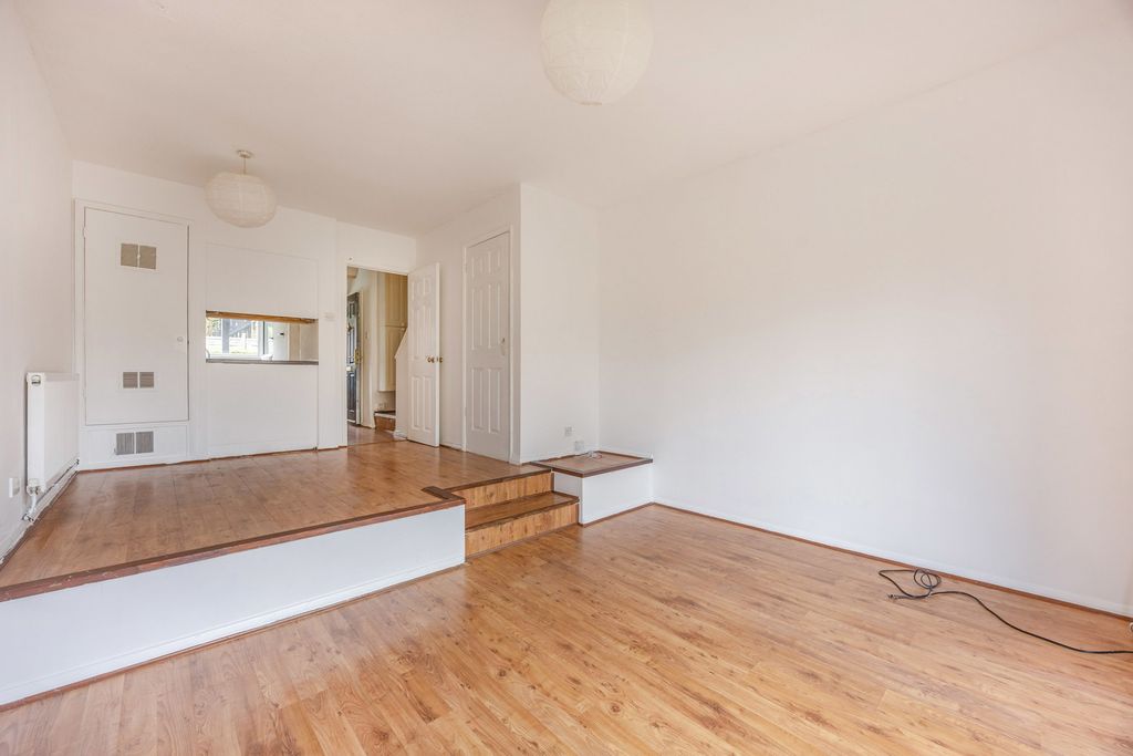 Property photo 2 of 23 Reception/Dining