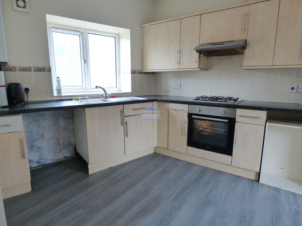 Property photo 2 of 13 Kitchen Area