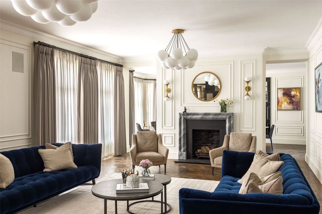 Property photo 2 of 8 Drawing Room