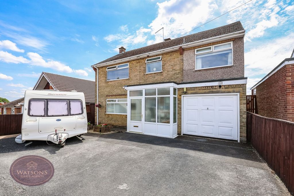Property photo 1 of 33