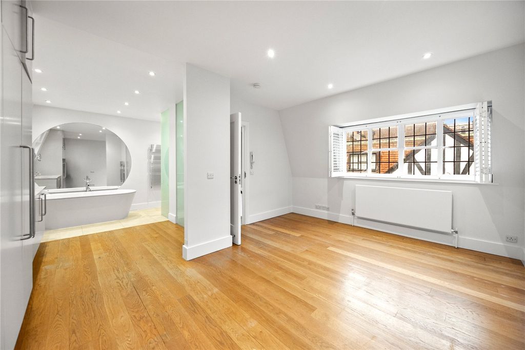 Property photo 3 of 14 Picture No. 06