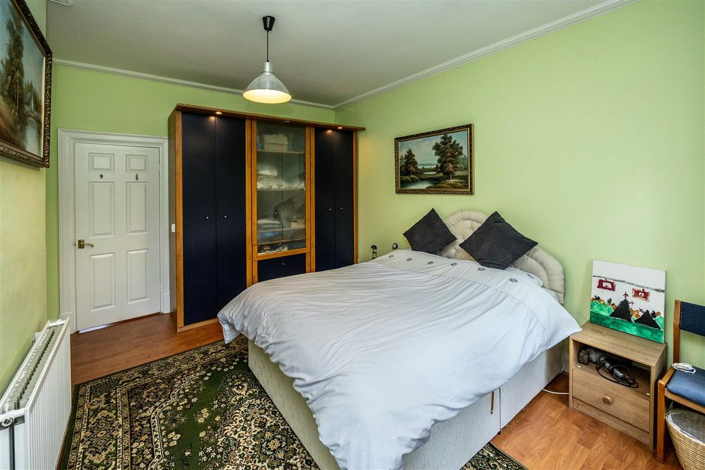 Additional image 39 of 4 bed property for saleWoodside Road, Huddersfield HD4
