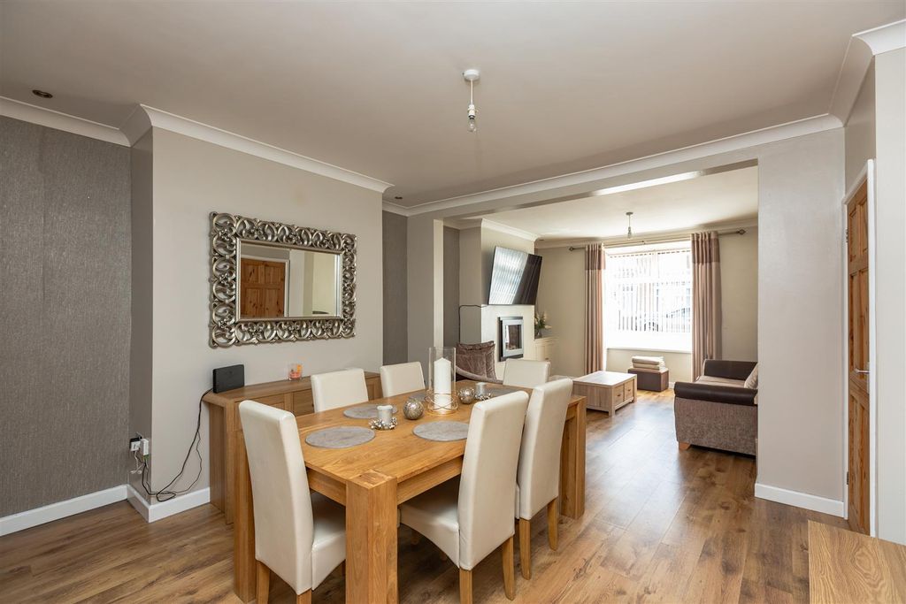 Property photo 2 of 37 Cz0A2811.Jpg