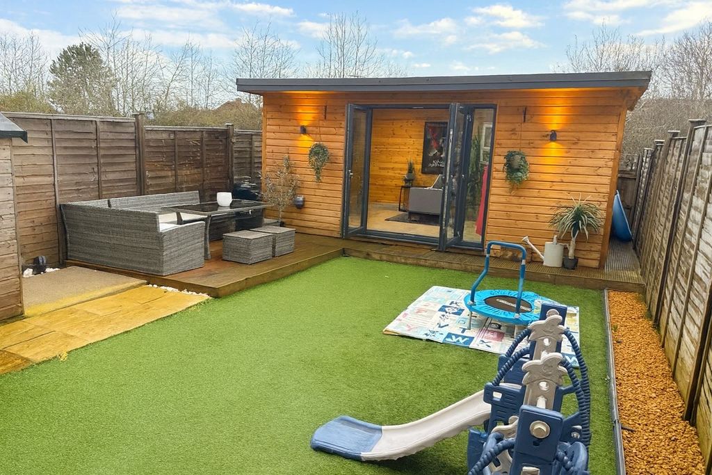 Property photo 3 of 15 Rear Garden