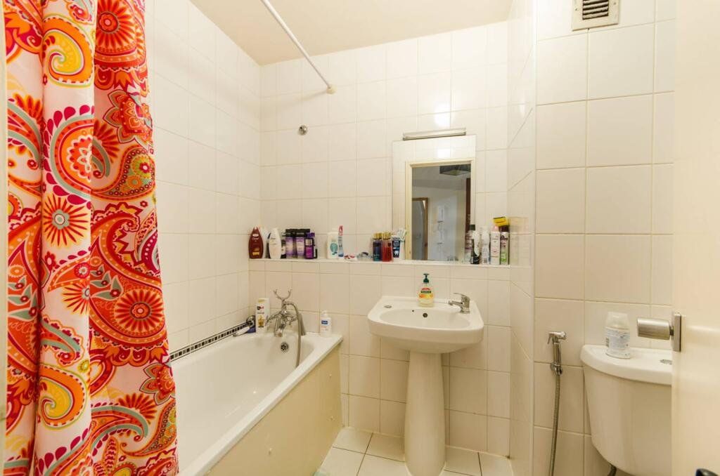 Property photo 2 of 4