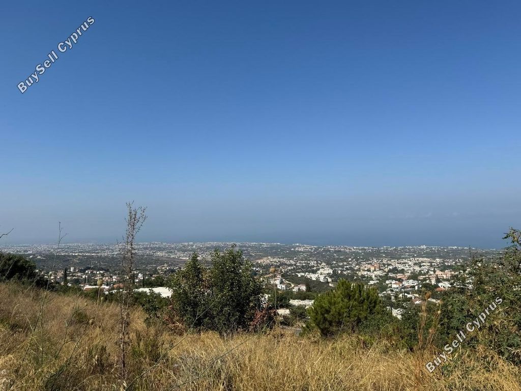 Property photo 1 of 5