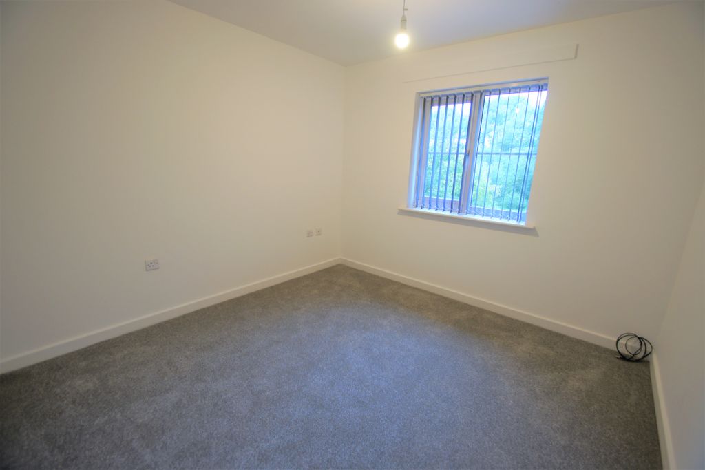 Property photo 2 of 7 Bedroom1