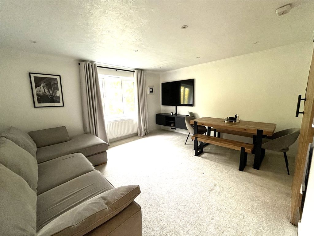Property photo 2 of 11 Picture No. 01