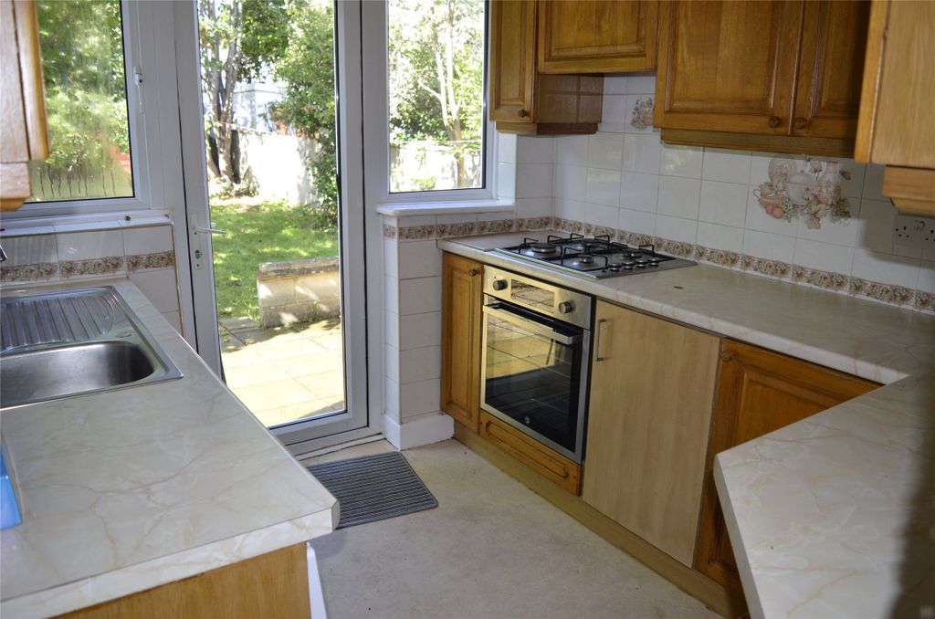 Property photo 3 of 18 Picture No. 20