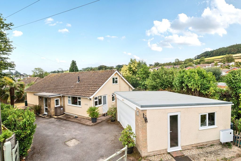 Property photo 1 of 24 Picture No. 63