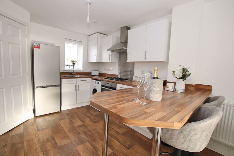 Property photo 3 of 17 Breakfast Kitchen