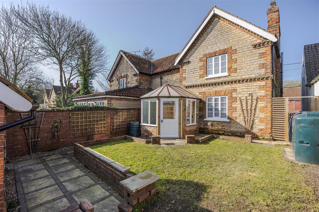 Property photo 1 of 14 Main