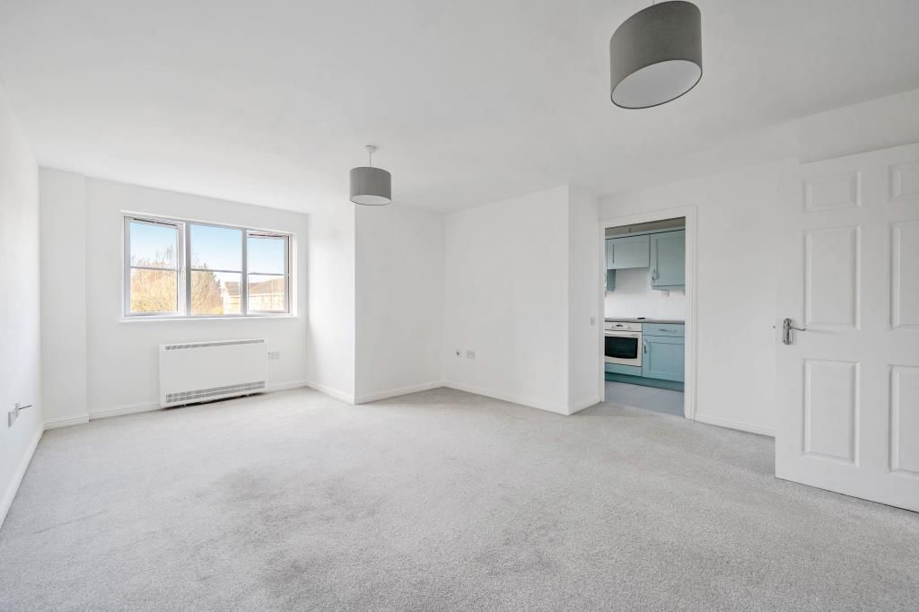 Property photo 3 of 14 Lounge/Dining Room