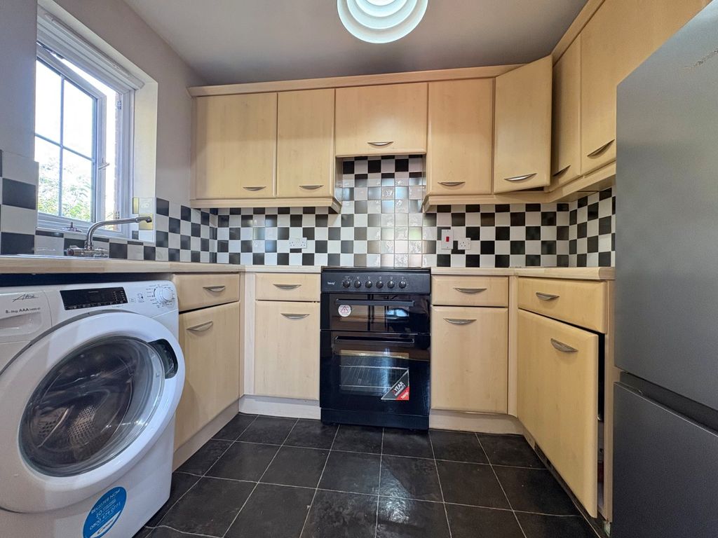 Property photo 3 of 17 Picture No. 09