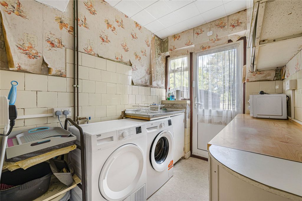 Property photo 3 of 17 Picture No. 12