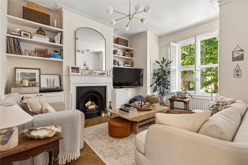 Property photo 1 of 13 Picture No. 05