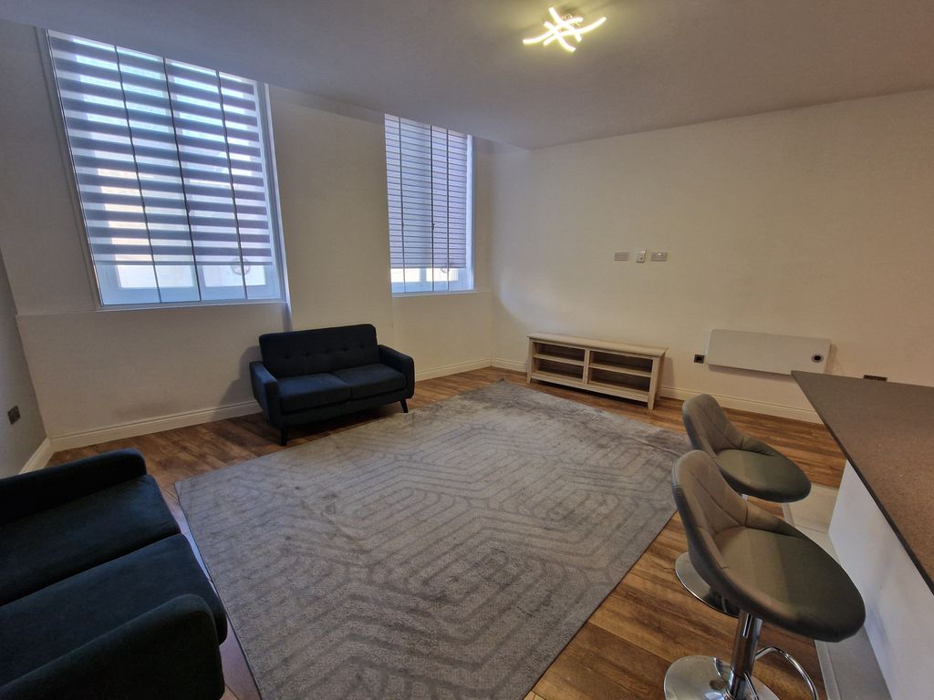 Property photo 3 of 20