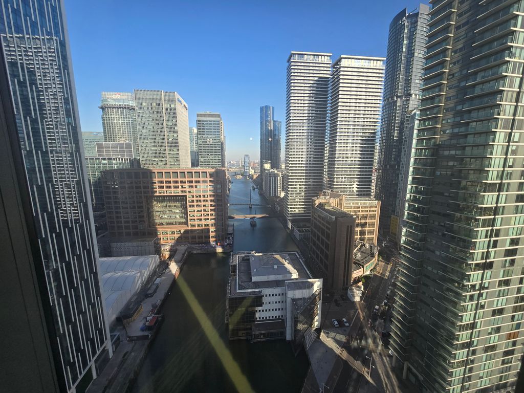 Property photo 3 of 3