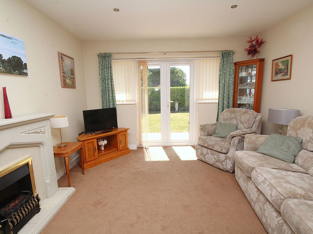 Property photo 3 of 34