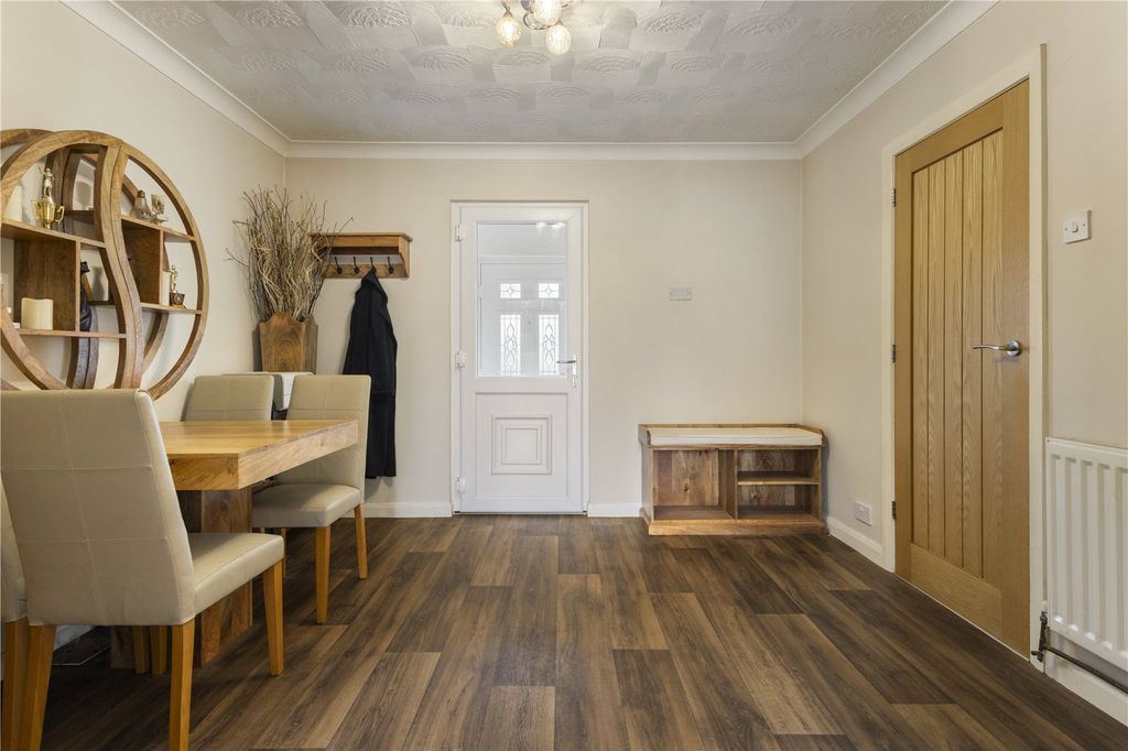 Property photo 3 of 50 Picture No. 18