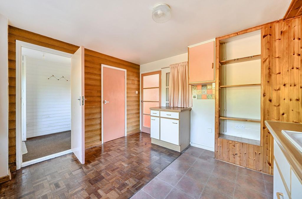 Property photo 3 of 17 Sycamore Avenue 22 (9).Jpg