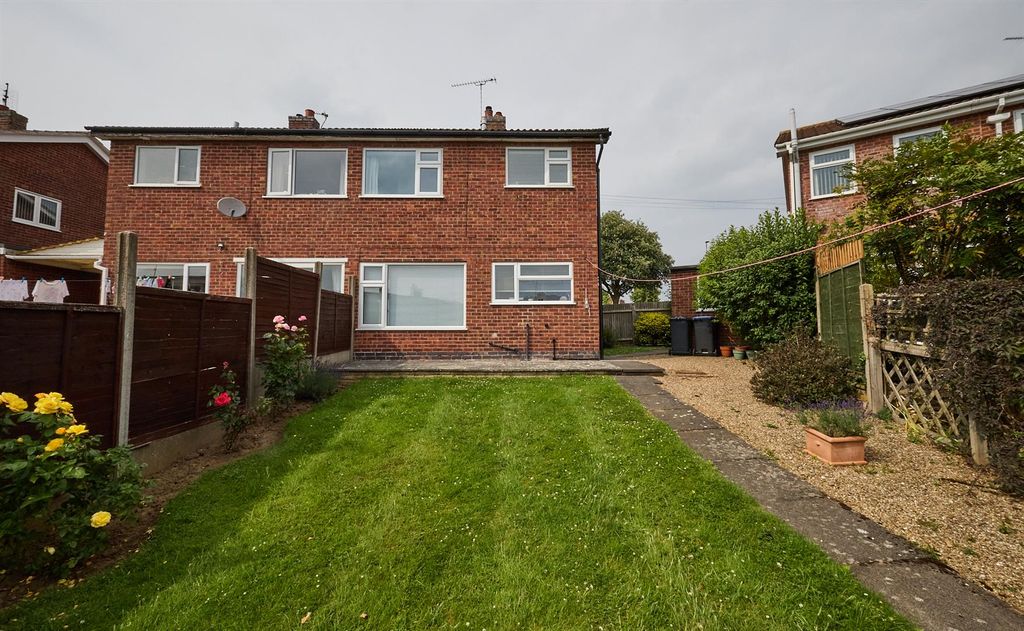 Property photo 2 of 11 Roston Drive Hk 6.Jpg