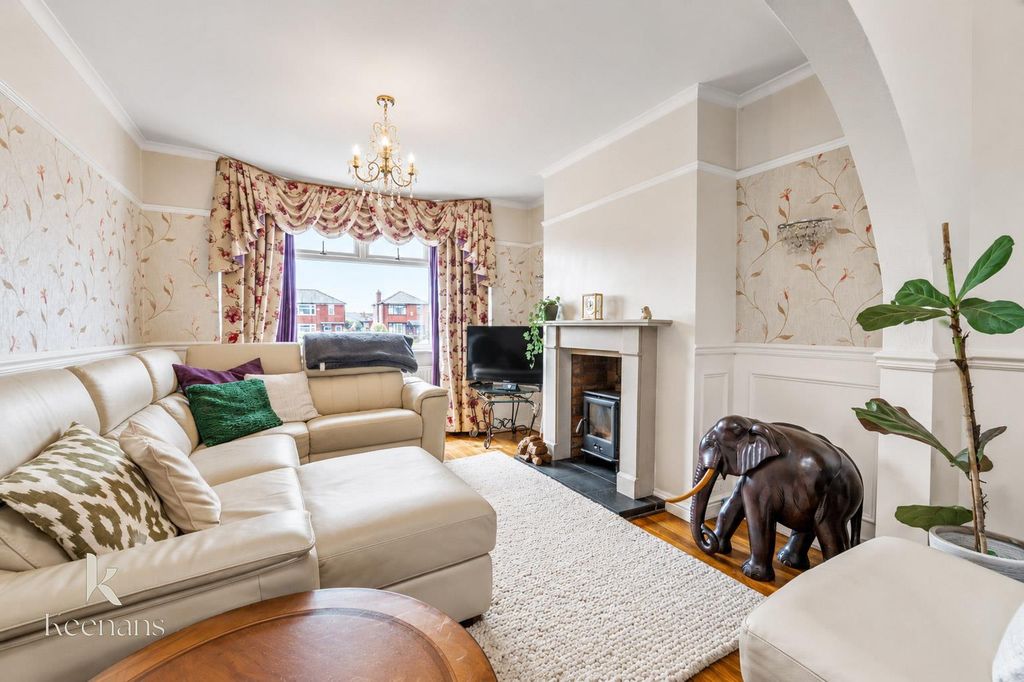 Property photo 2 of 19 326-06.Jpg