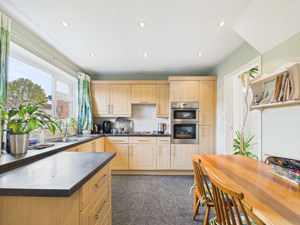 Property photo 3 of 20 4603367